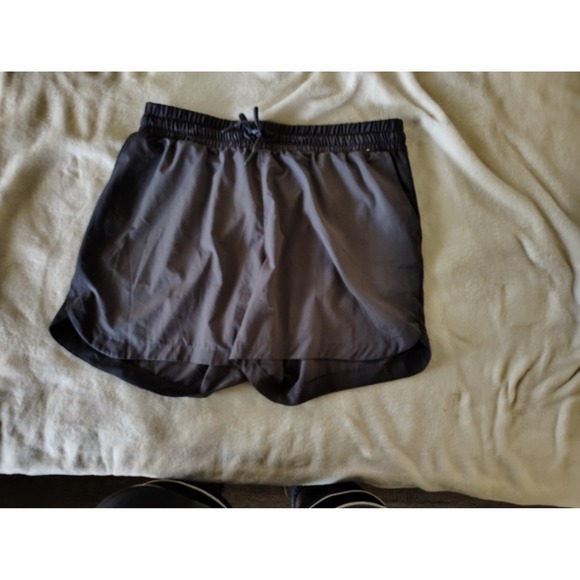 Mondetta Pants - Mondetta Performance Luxury Athletic Shorts Gray Drawstring Running Size L